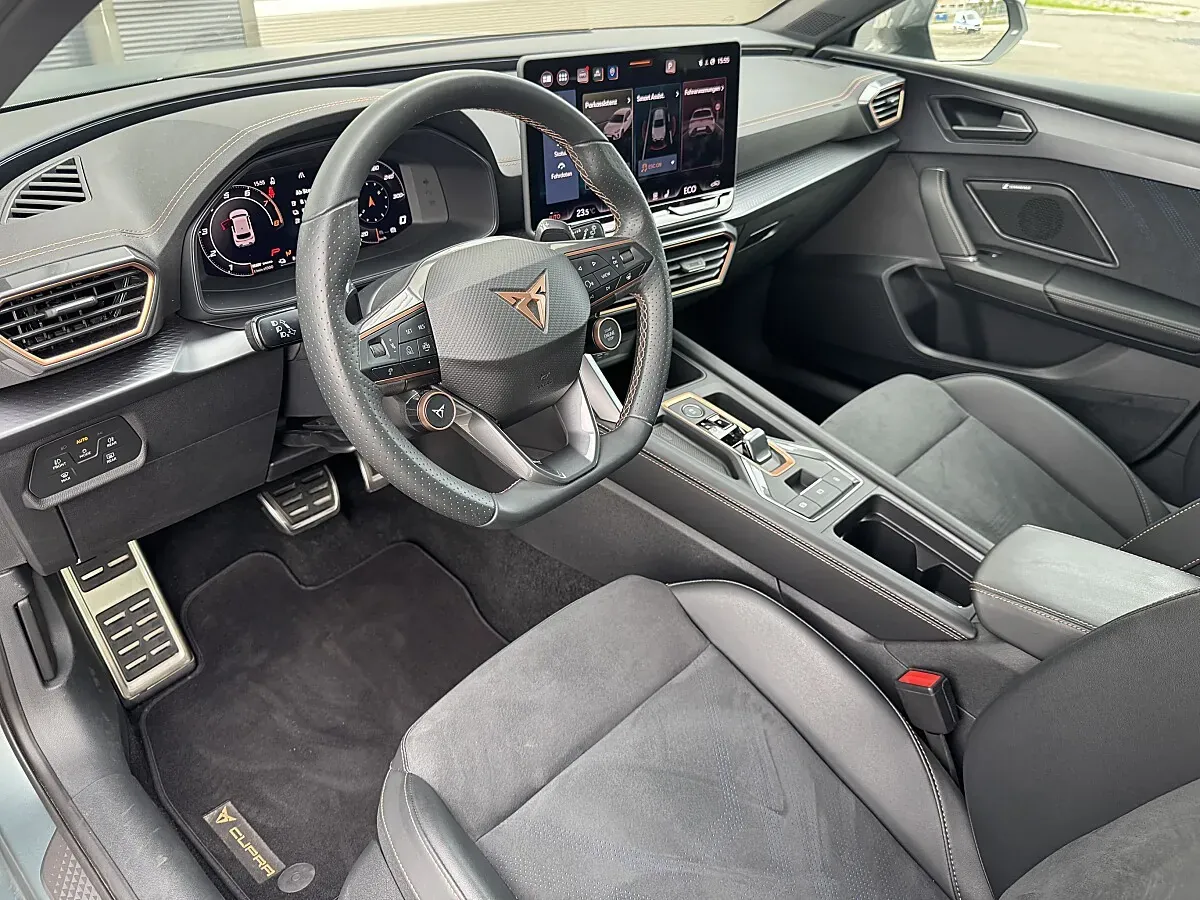 Cupra Leon 2025 photo 3