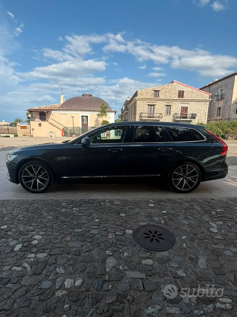 Volvo V90 2017 photo 2