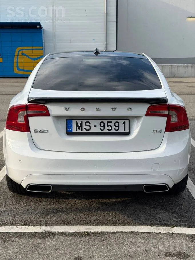 Volvo S60 2014 photo 4