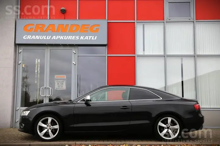 Audi A5 2008 photo 2