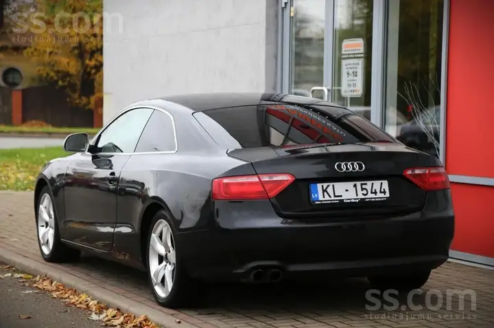 Audi A5 2008 photo 5
