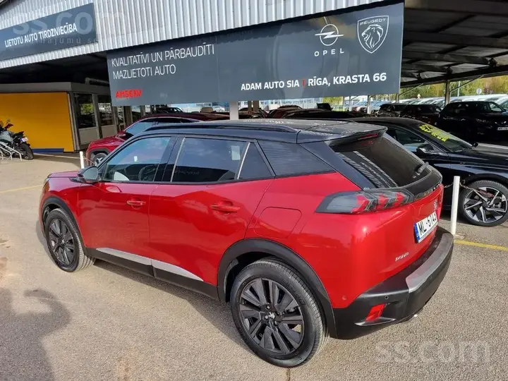 Peugeot 2008 2020 photo 4