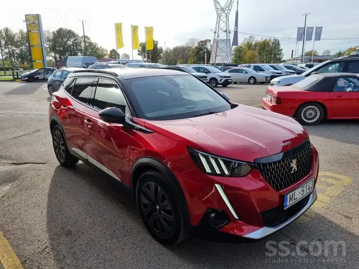 Peugeot 2008 2020 photo 3