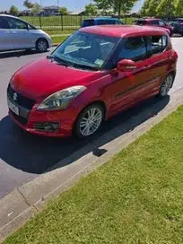 Suzuki Swift 2013 photo 2