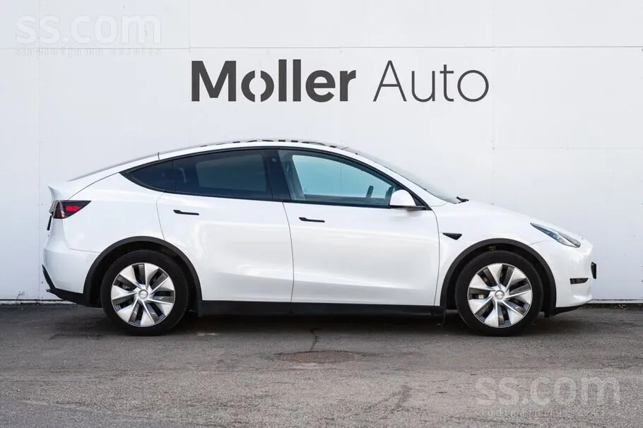 Tesla Model Y 2023 photo 5
