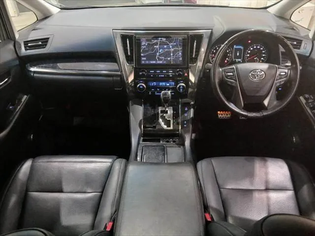 Toyota Alphard 2020 photo 3
