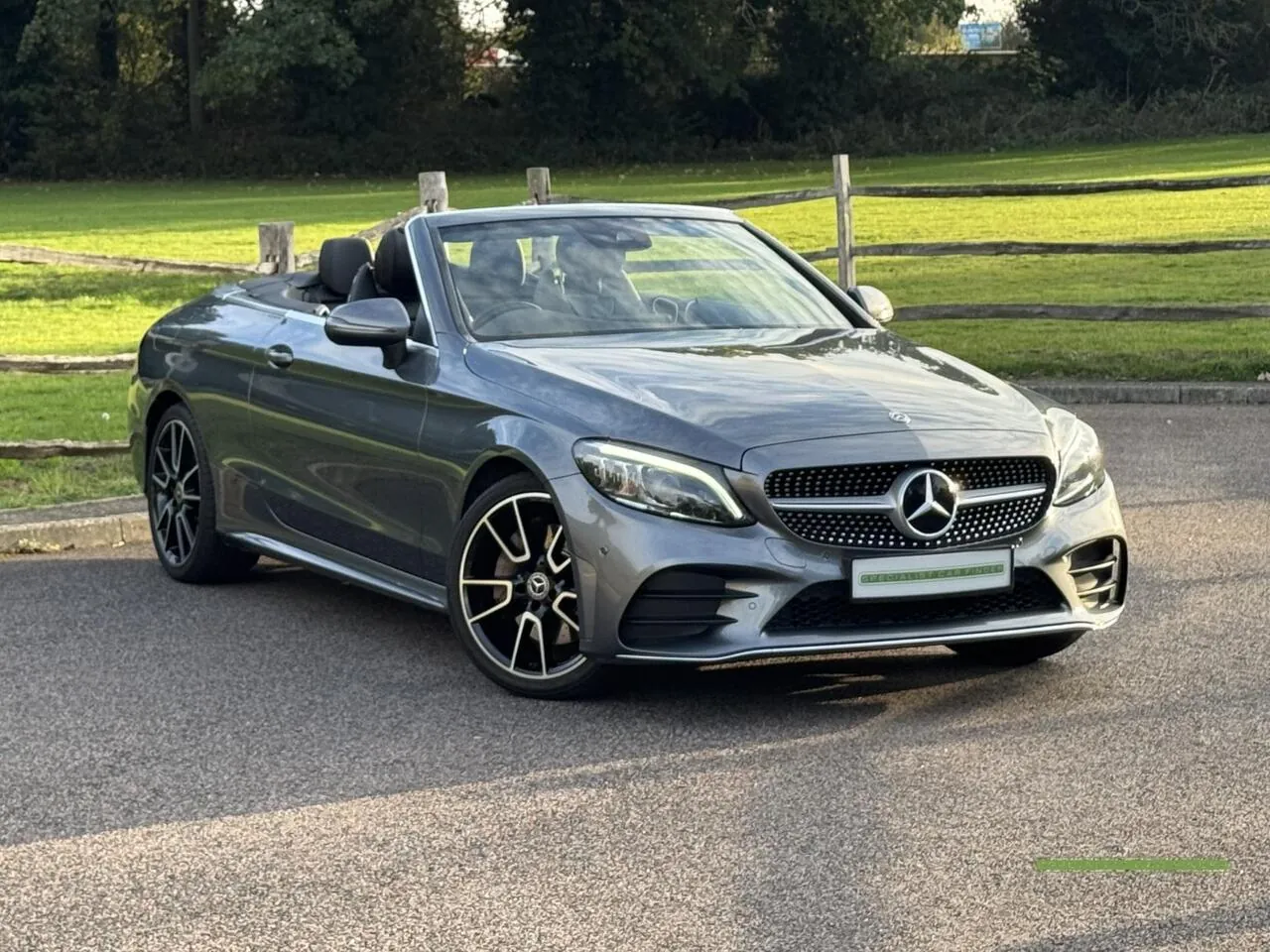 Mercedes-Benz C-Class 2019 photo 2