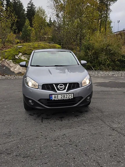 Nissan Qashqai 2010 photo 4