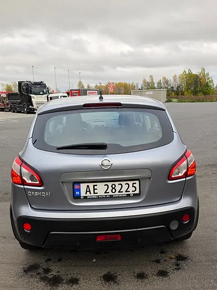 Nissan Qashqai 2010 photo 3