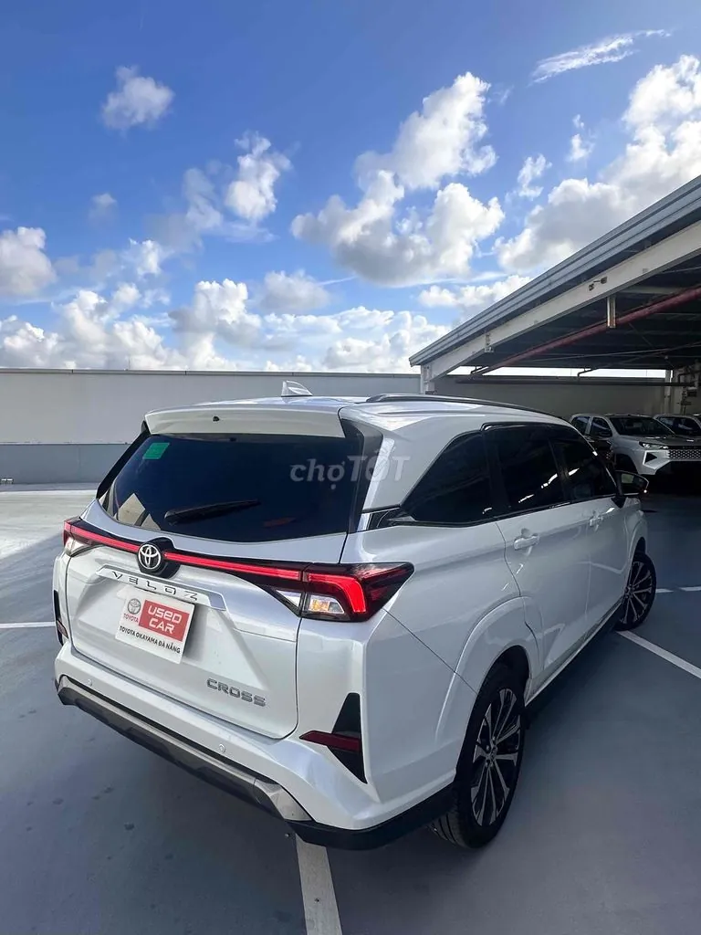 Toyota Veloz Top 2026 photo 3