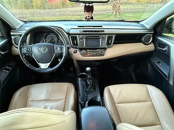Toyota Rav4 2014 photo 3