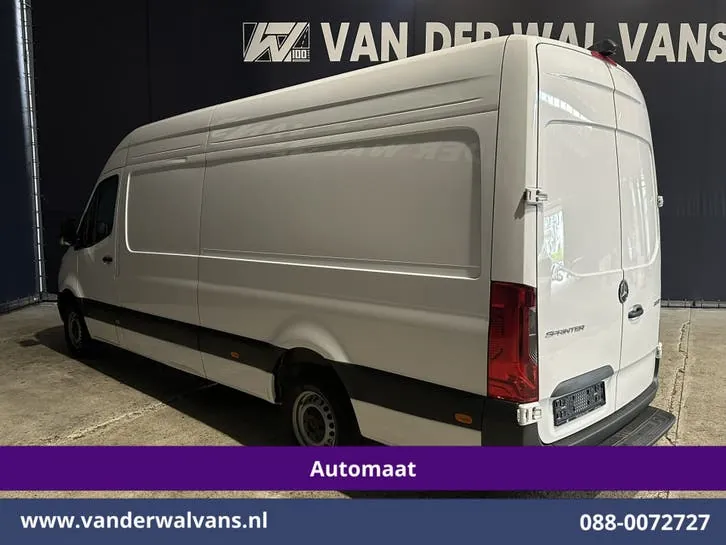 Mercedes-Benz Sprinter 2024 photo 3