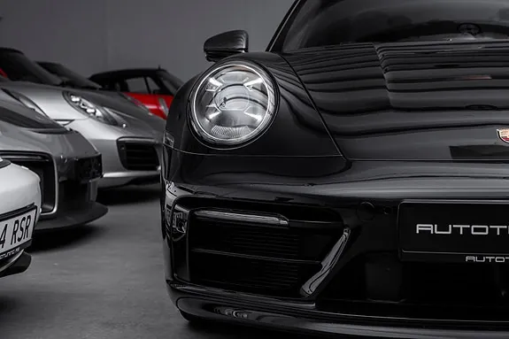 Porsche 911 2021 photo 5