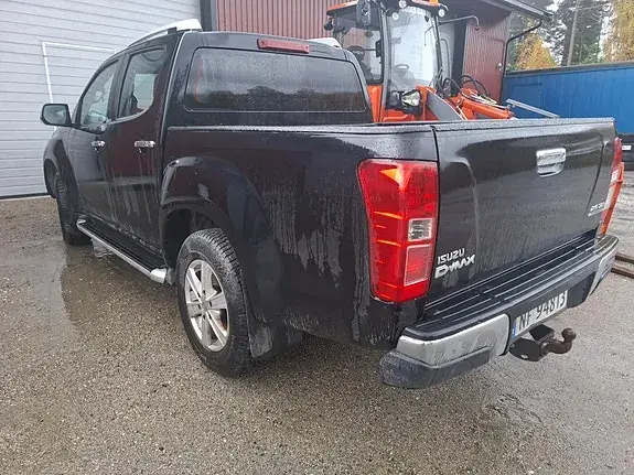 Isuzu D-Max 2012 photo 3