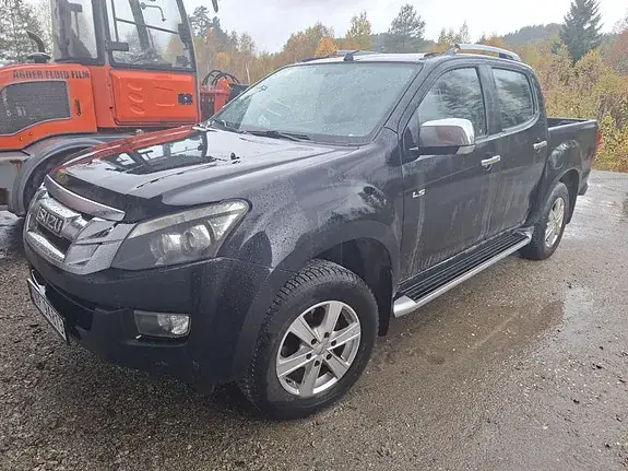Isuzu D-Max 2012 photo 2