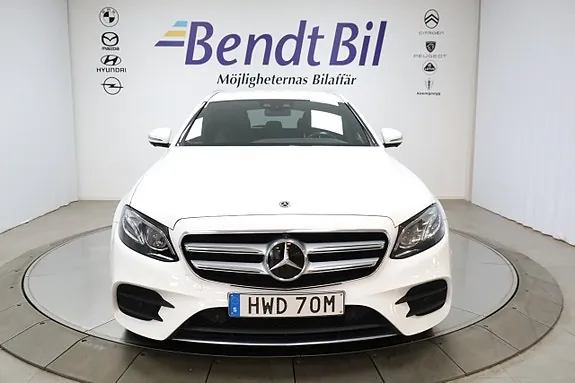 Mercedes-Benz E300 De 2020 photo 3