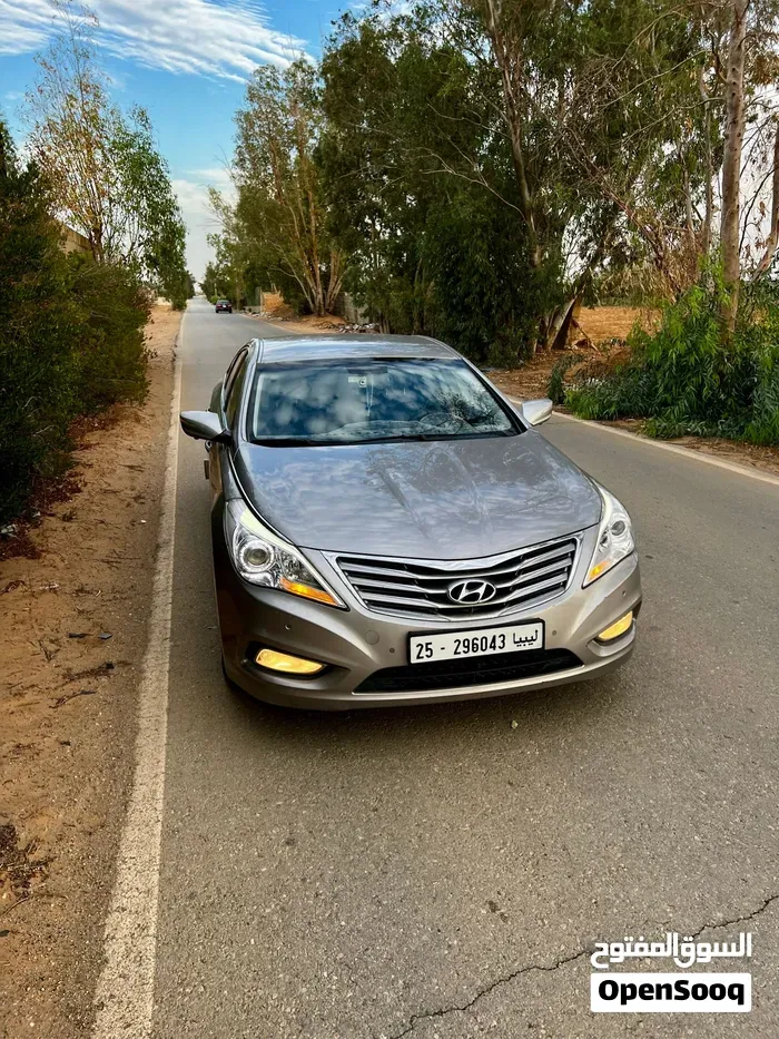 Hyundai Azera 2012 photo 2