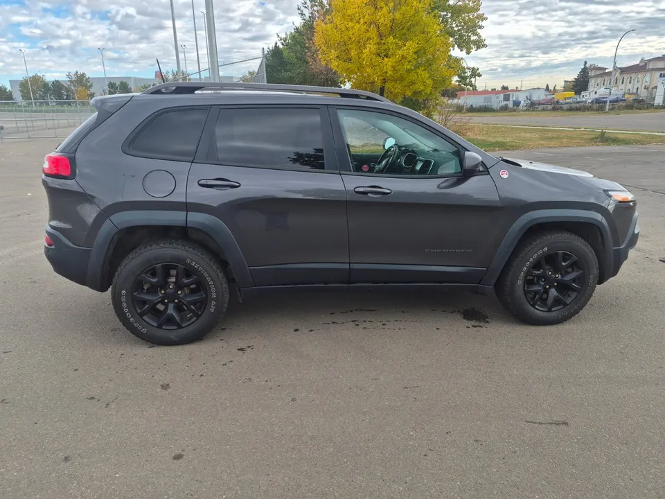 Jeep Cherokee 2016 photo 4