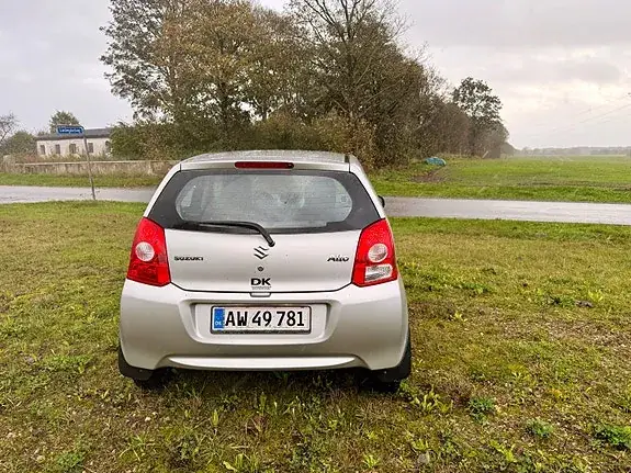 Suzuki Alto 2010 photo 4
