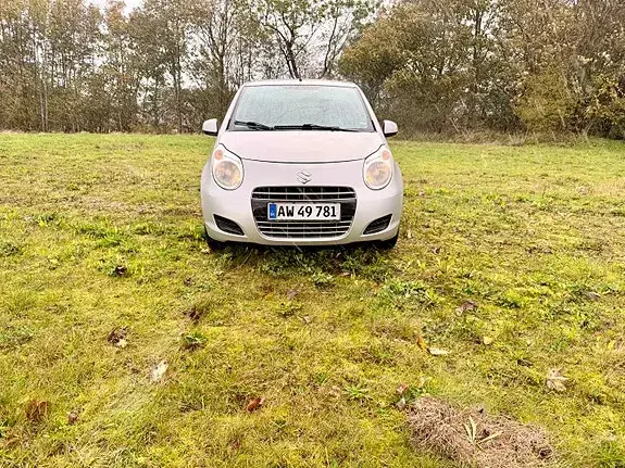 Suzuki Alto 2010 photo 3