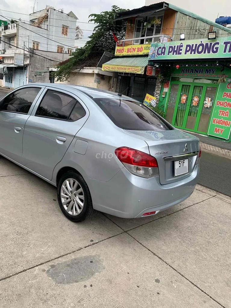 Mitsubishi Attrage 2018 photo 3