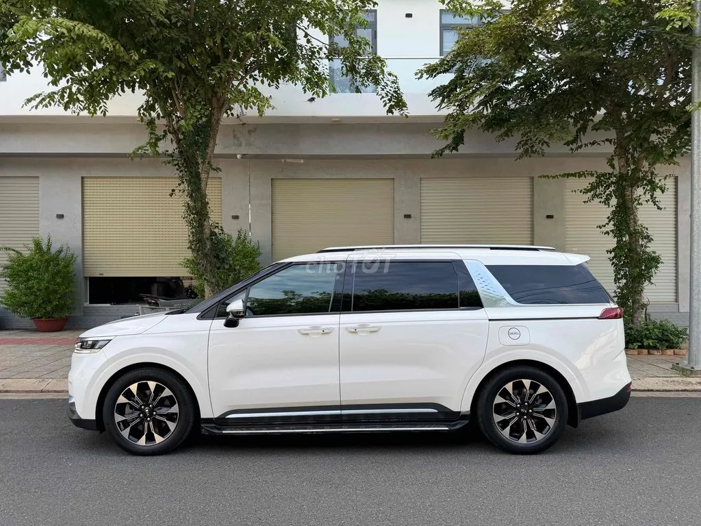 Kia Carnival 2021 photo 5