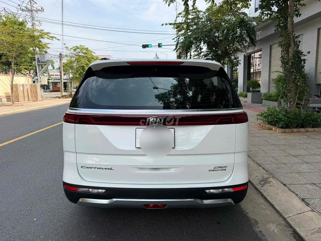 Kia Carnival 2021 photo 4
