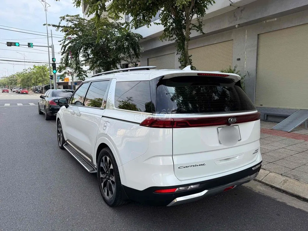 Kia Carnival 2021 photo 2