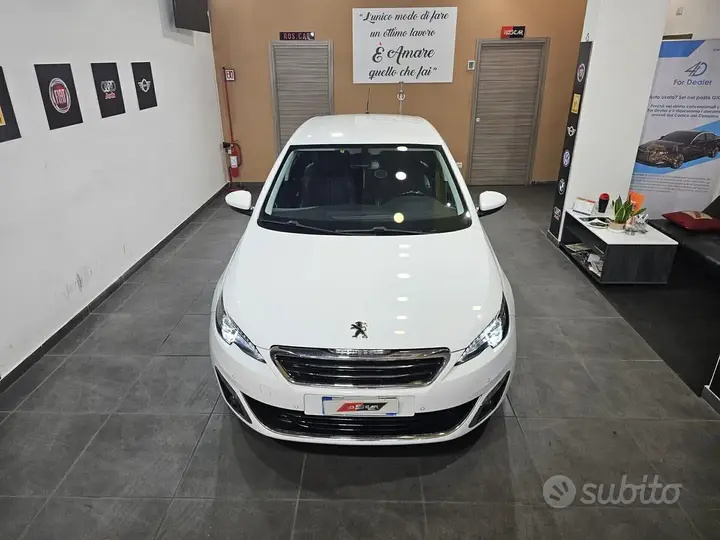 Peugeot 308 2015 photo 2