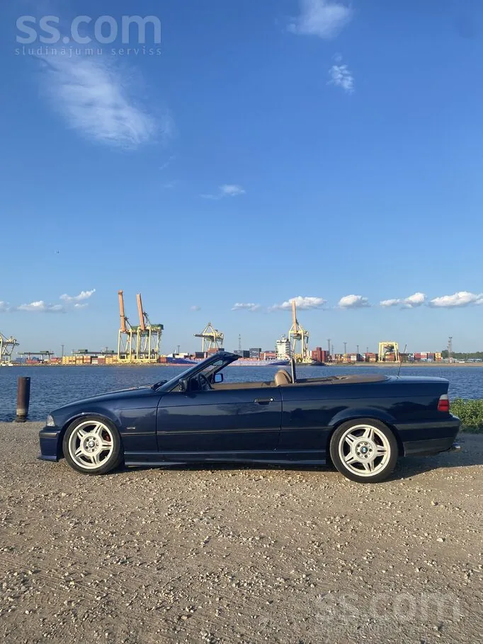 BMW E36 1999 photo 2