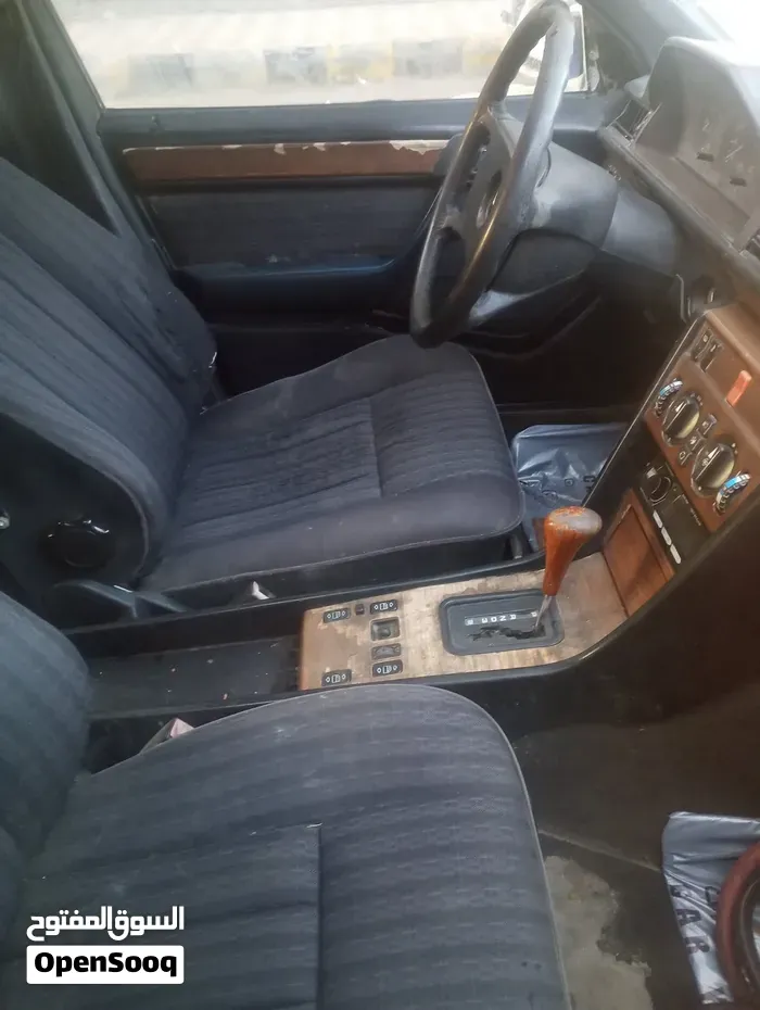 Mercedes-Benz S-Class 1990 photo 4