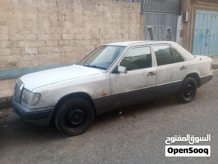 Mercedes-Benz S-Class 1990 photo 3