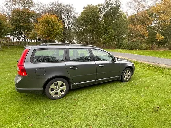 Volvo V70 2008 photo 3