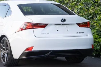 Lexus Is 300H 2013 photo 4