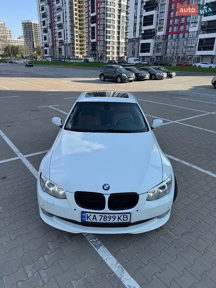 BMW 3 Series 2013 photo 3