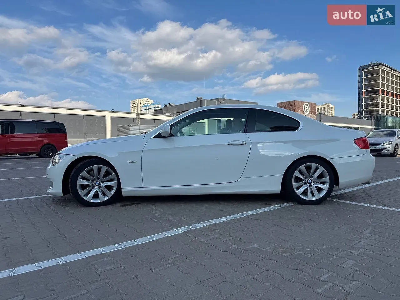 BMW 3 Series 2013 photo 5