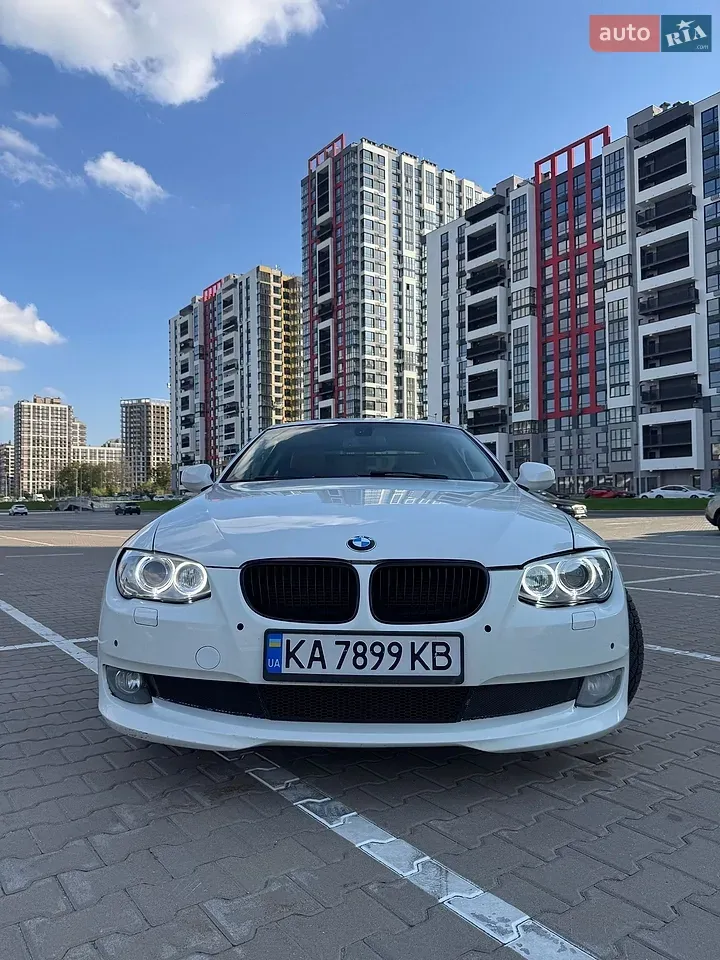 BMW 3 Series 2013 photo 2