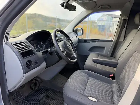 Volkswagen Transporter 2011 photo 4