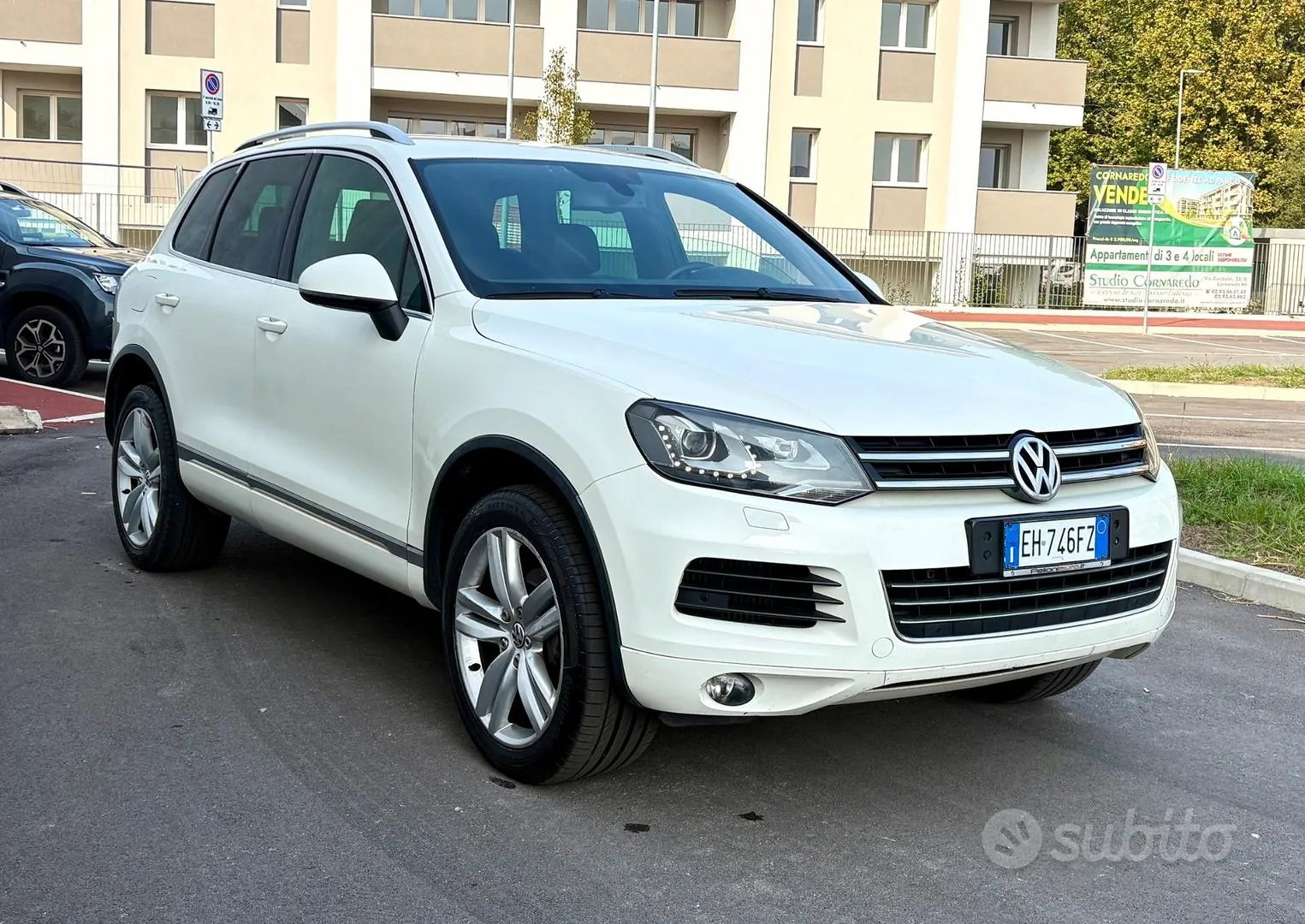 Volkswagen Touareg 2012 photo 3