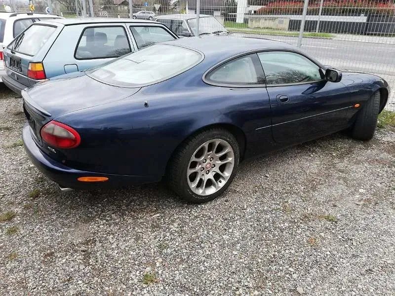 Jaguar Xkr 1999 photo 2