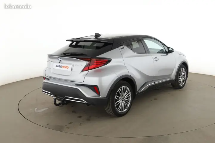 Toyota C-Hr 2022 photo 3