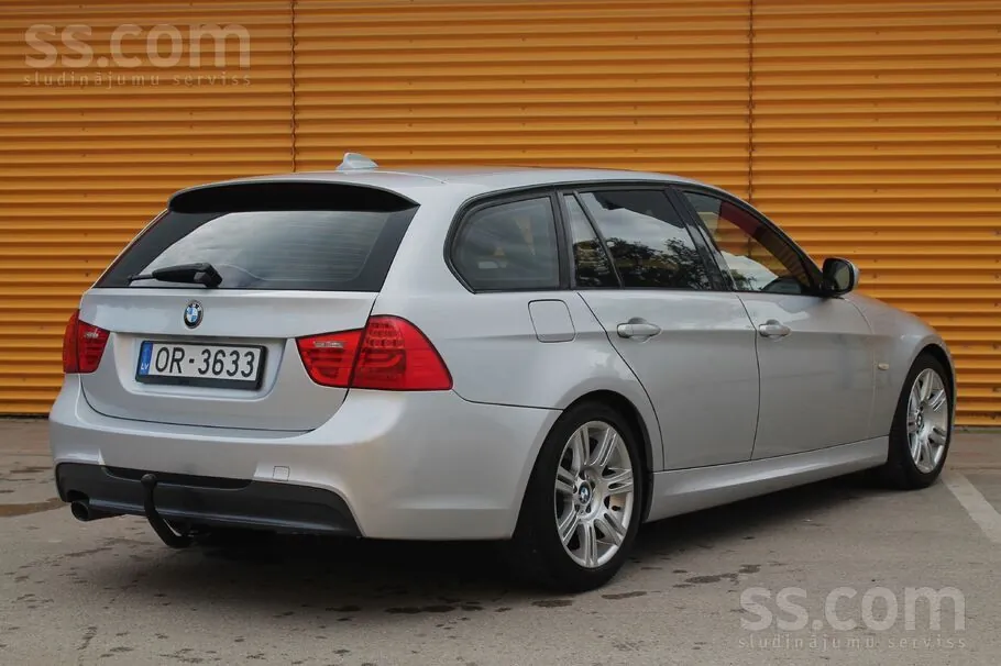 BMW 320 2010 photo 5