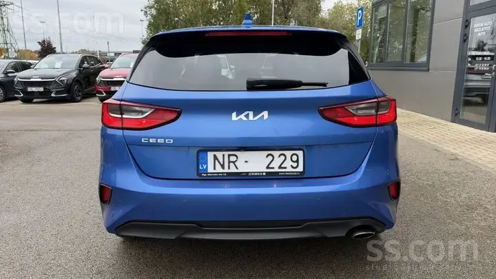 Kia Ceed 2023 photo 4