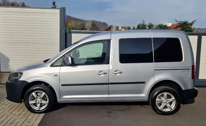 Volkswagen Caddy 2014 photo 2