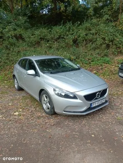 Volvo V40 2016 photo 2