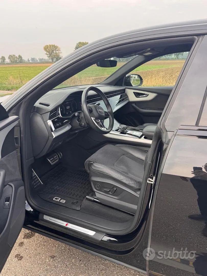 Audi Q8 2023 photo 4