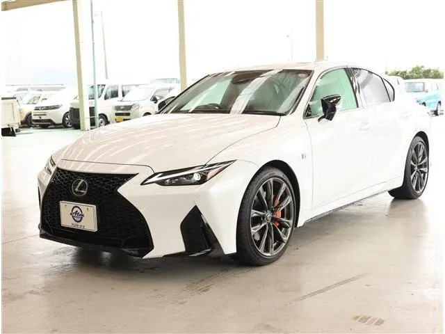 Lexus Is300H 2023 photo 4