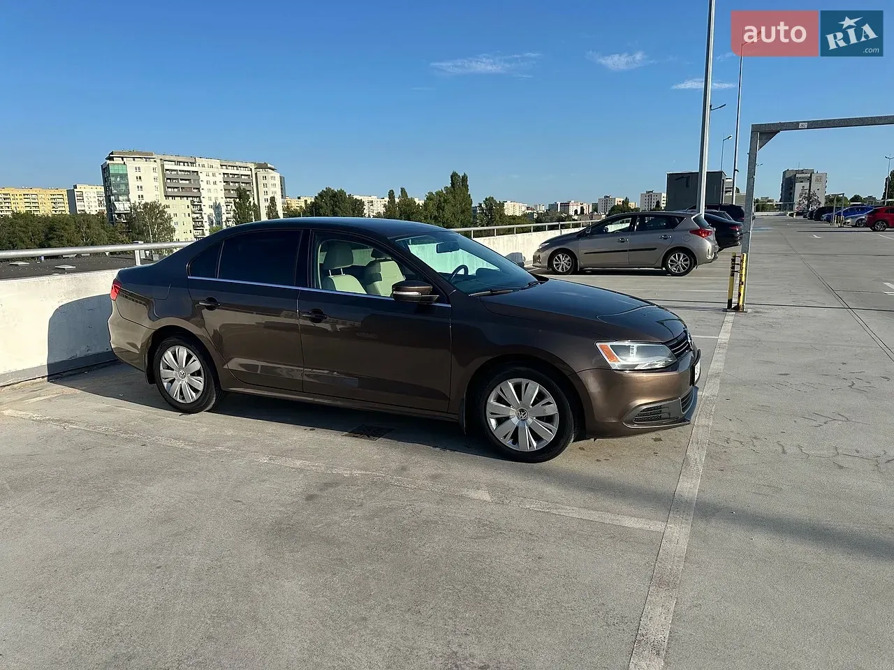 Volkswagen Jetta 2013 photo 4