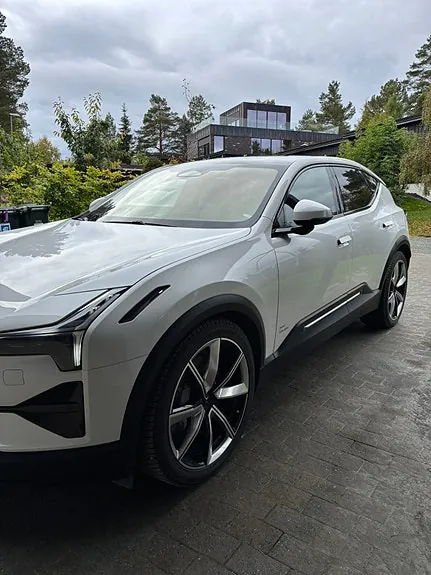 Polestar 3 2025 photo 3