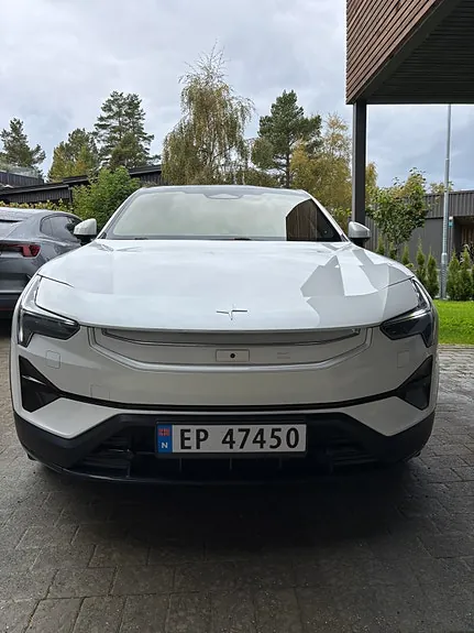 Polestar 3 2025 photo 2